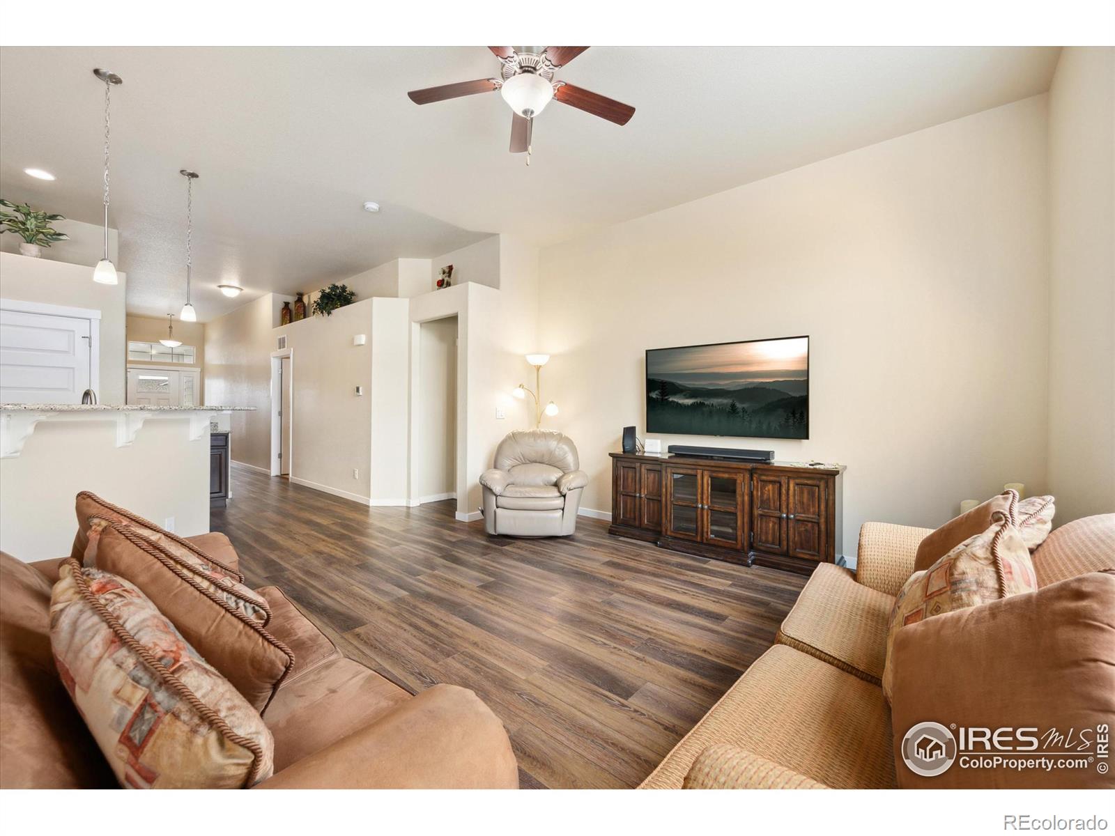 MLS Image #29 for 2117  cadman street,berthoud, Colorado