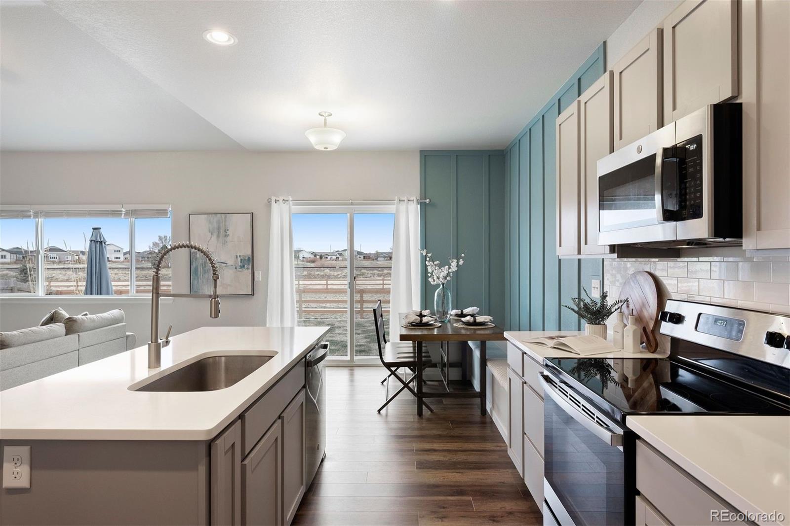 MLS Image #3 for 729 s depot drive,milliken, Colorado
