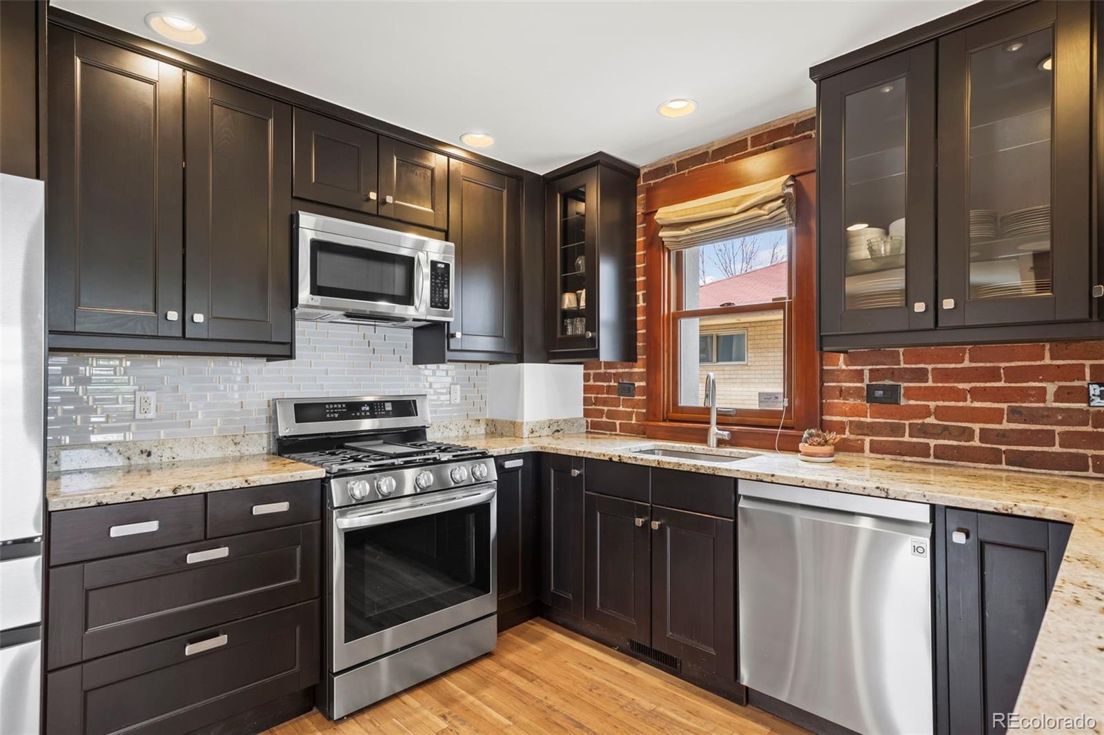 MLS Image #17 for 380 s ivy street,denver, Colorado
