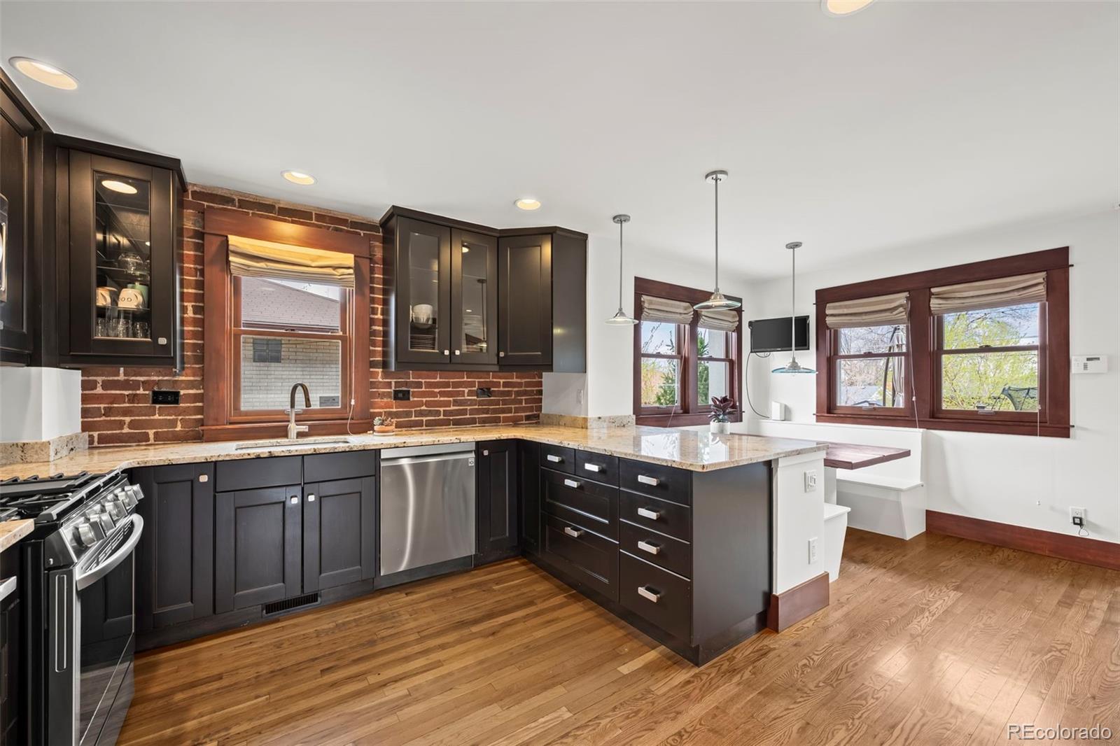 MLS Image #19 for 380 s ivy street,denver, Colorado
