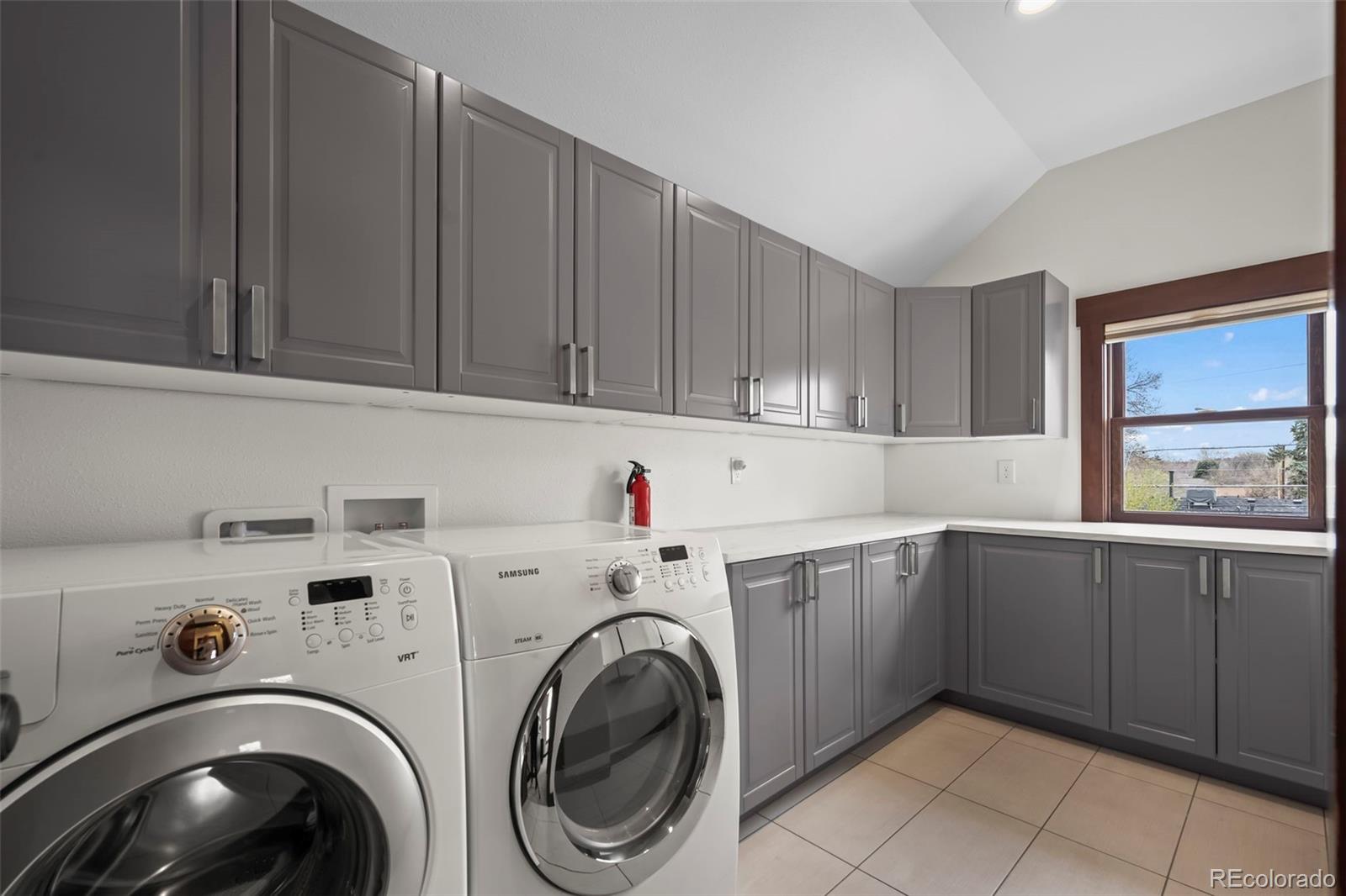 MLS Image #30 for 380 s ivy street,denver, Colorado