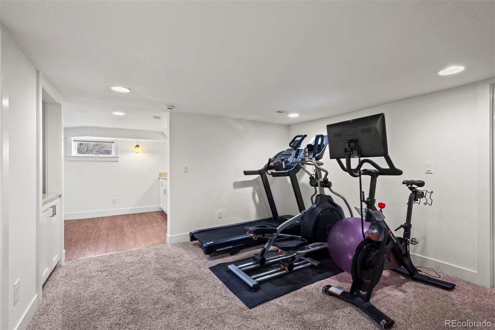 MLS Image #34 for 380 s ivy street,denver, Colorado