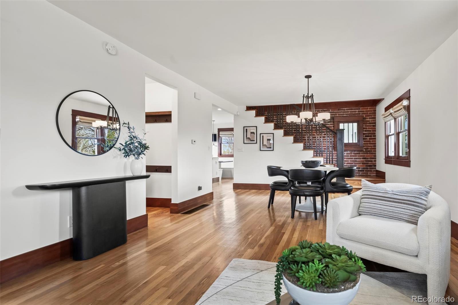 MLS Image #7 for 380 s ivy street,denver, Colorado