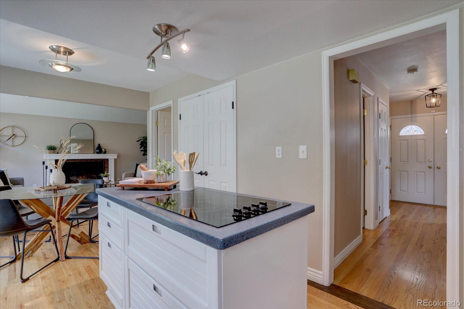 MLS Image #12 for 6719 e costilla circle,centennial, Colorado