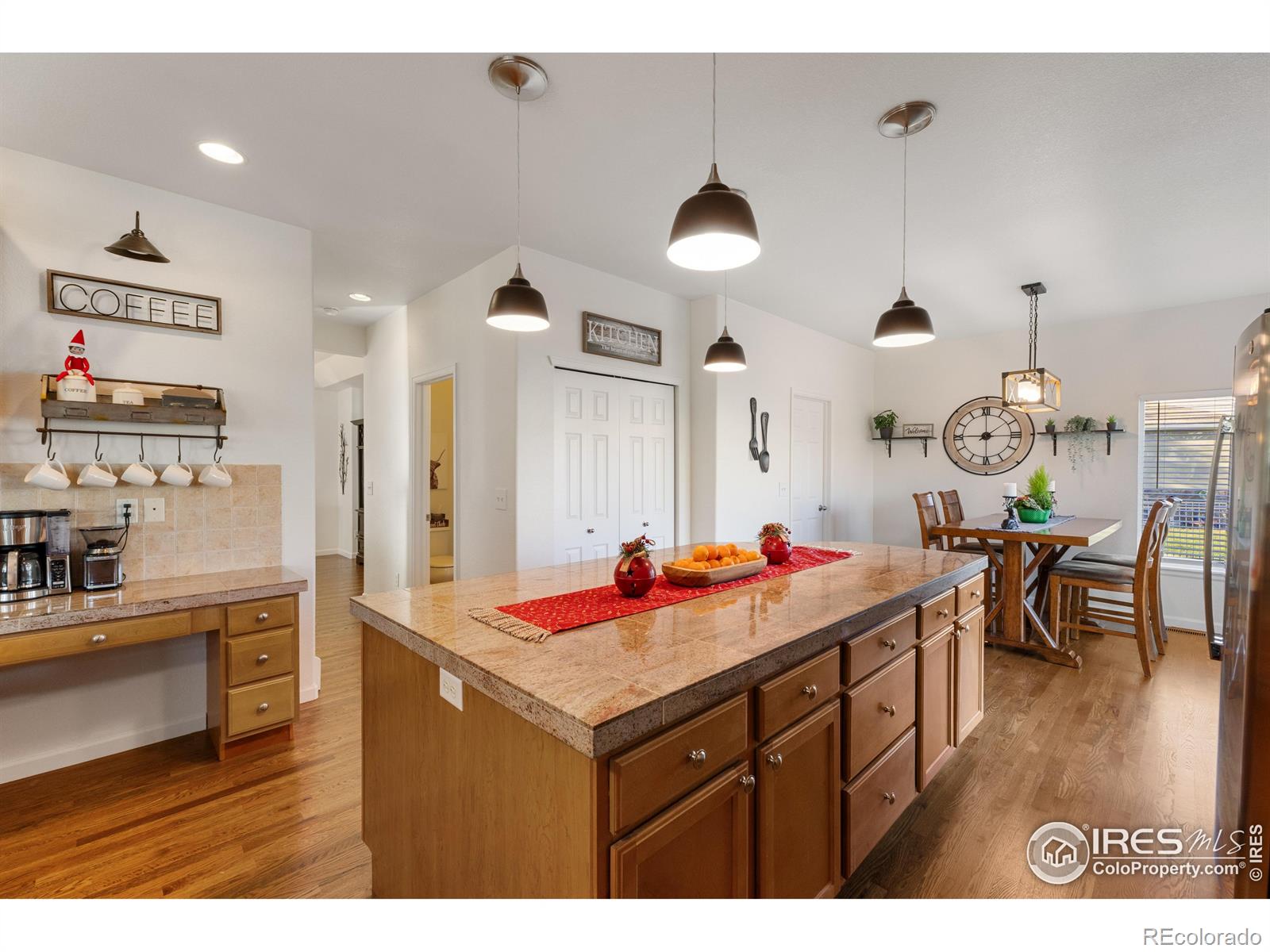 MLS Image #11 for 453  harbor court,windsor, Colorado