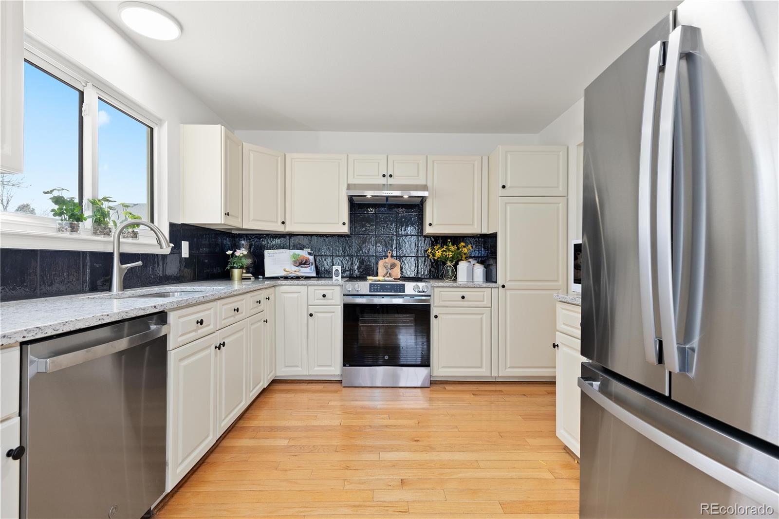 MLS Image #10 for 11  canongate lane,highlands ranch, Colorado