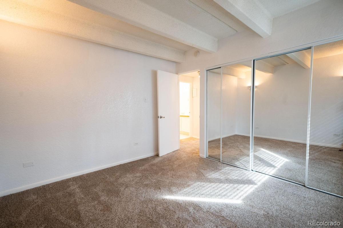 MLS Image #6 for 655 n pearl street 208,denver, Colorado