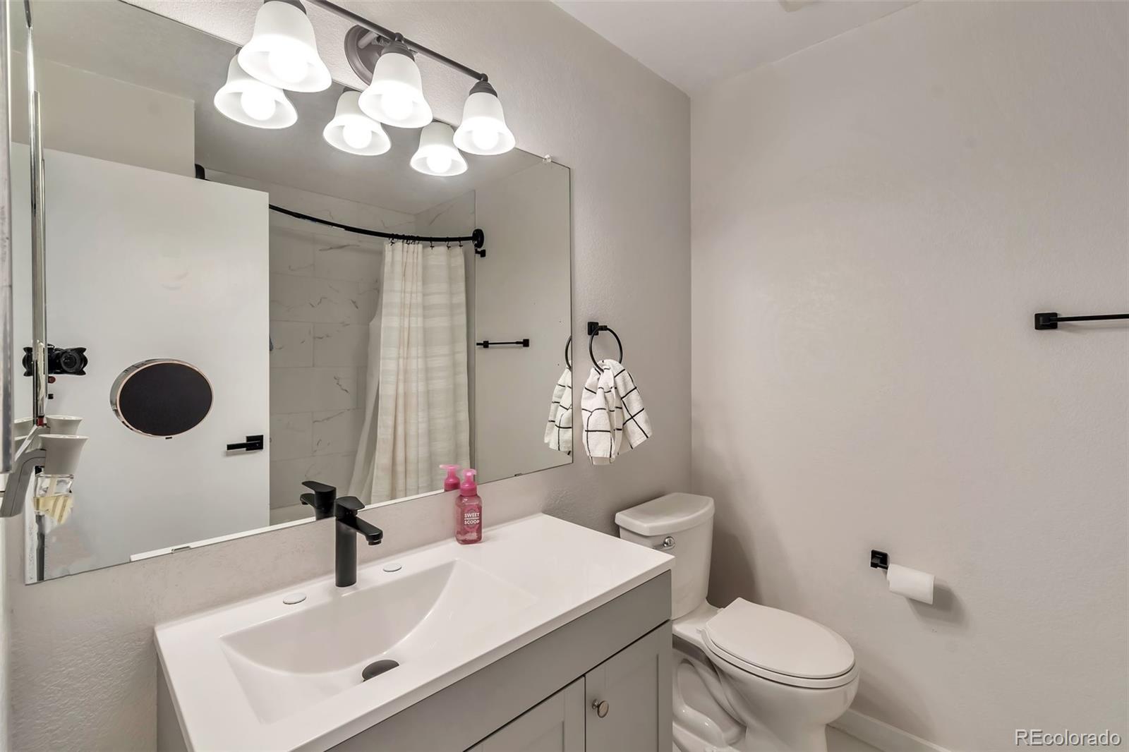 MLS Image #19 for 12561 e cornell circle,aurora, Colorado