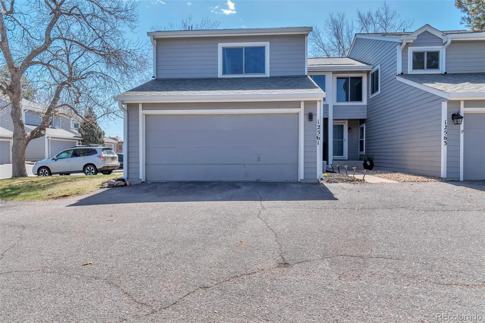 MLS Image #2 for 12561 e cornell circle,aurora, Colorado