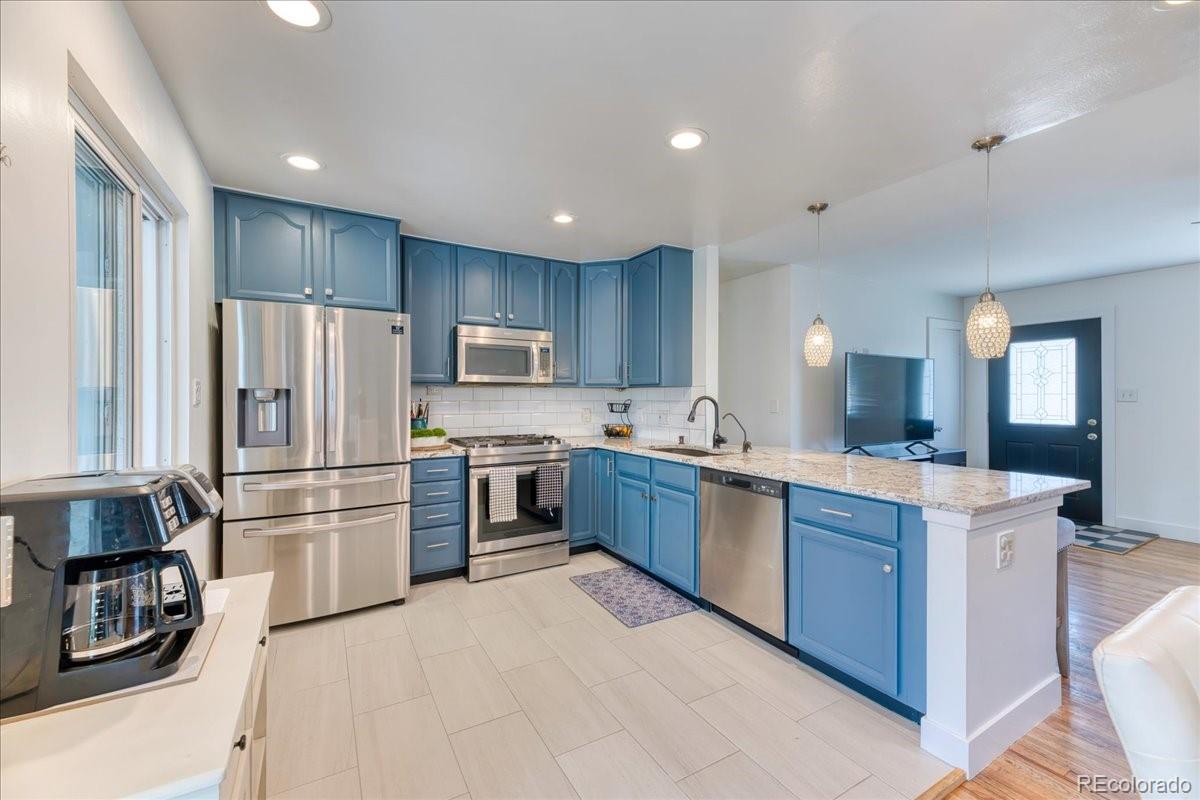 MLS Image #10 for 7621  granada road,denver, Colorado