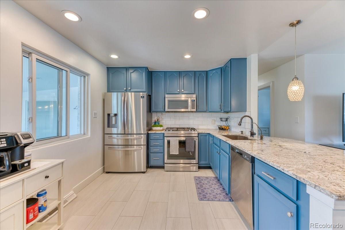 MLS Image #11 for 7621  granada road,denver, Colorado