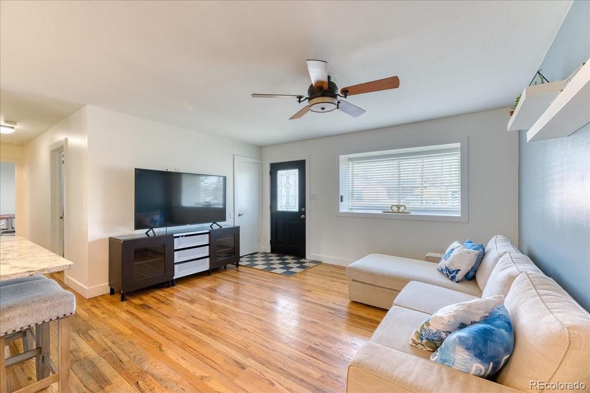 MLS Image #15 for 7621  granada road,denver, Colorado