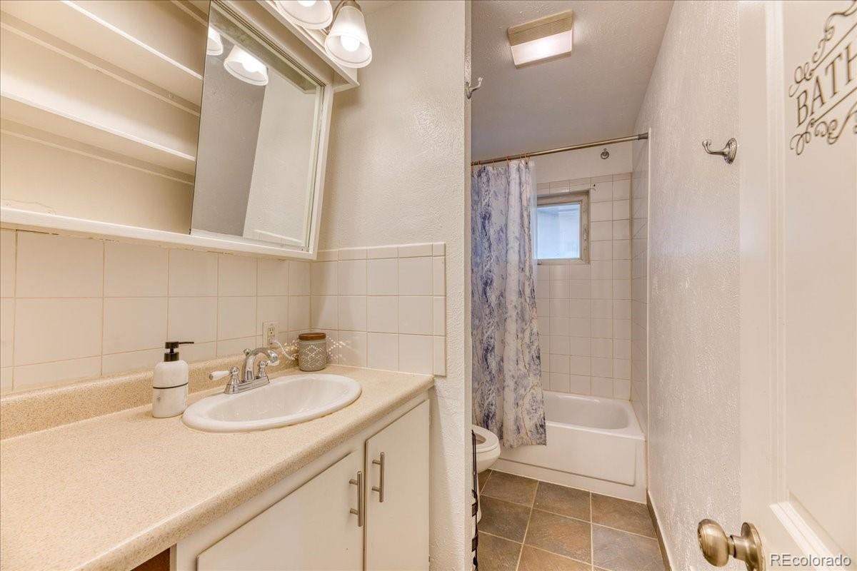 MLS Image #22 for 7621  granada road,denver, Colorado