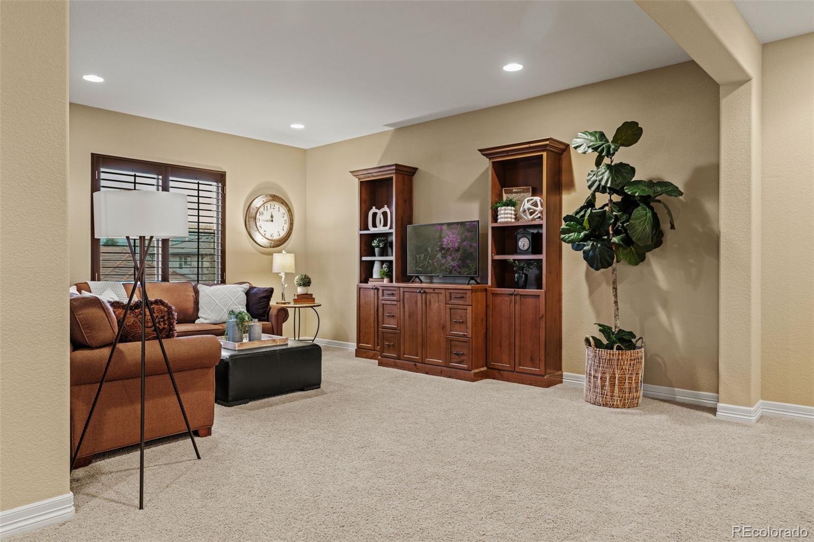 MLS Image #35 for 9797  sunset hill circle,lone tree, Colorado