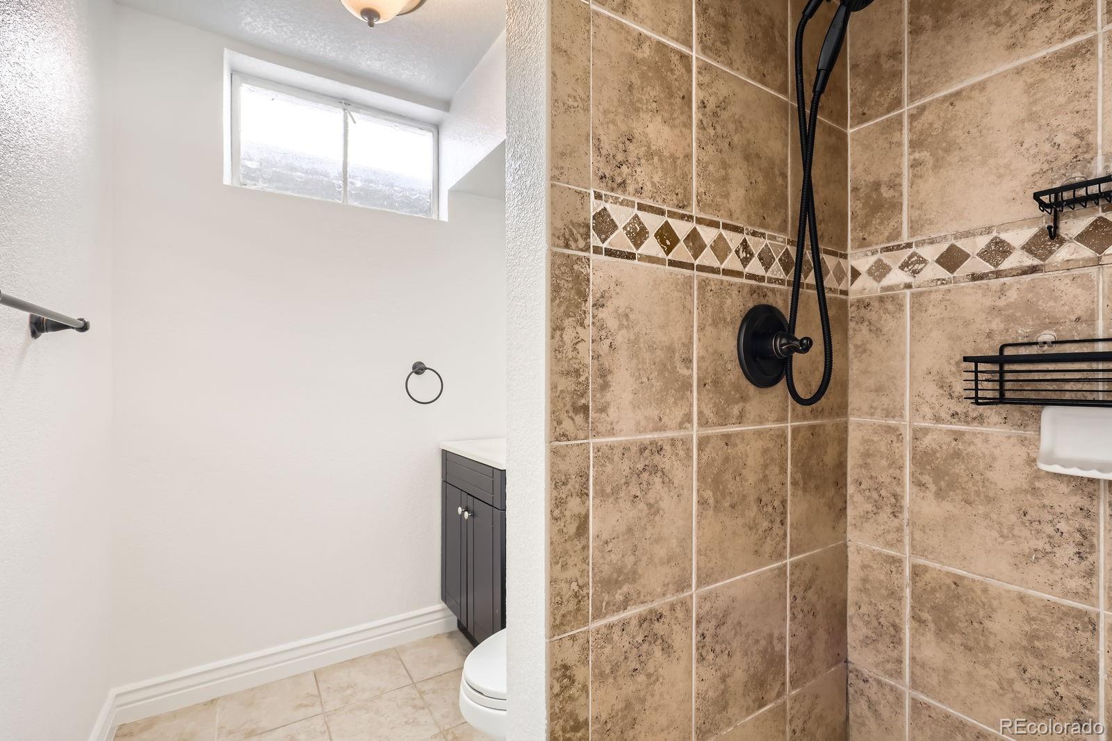 MLS Image #21 for 7131  larsh drive,denver, Colorado