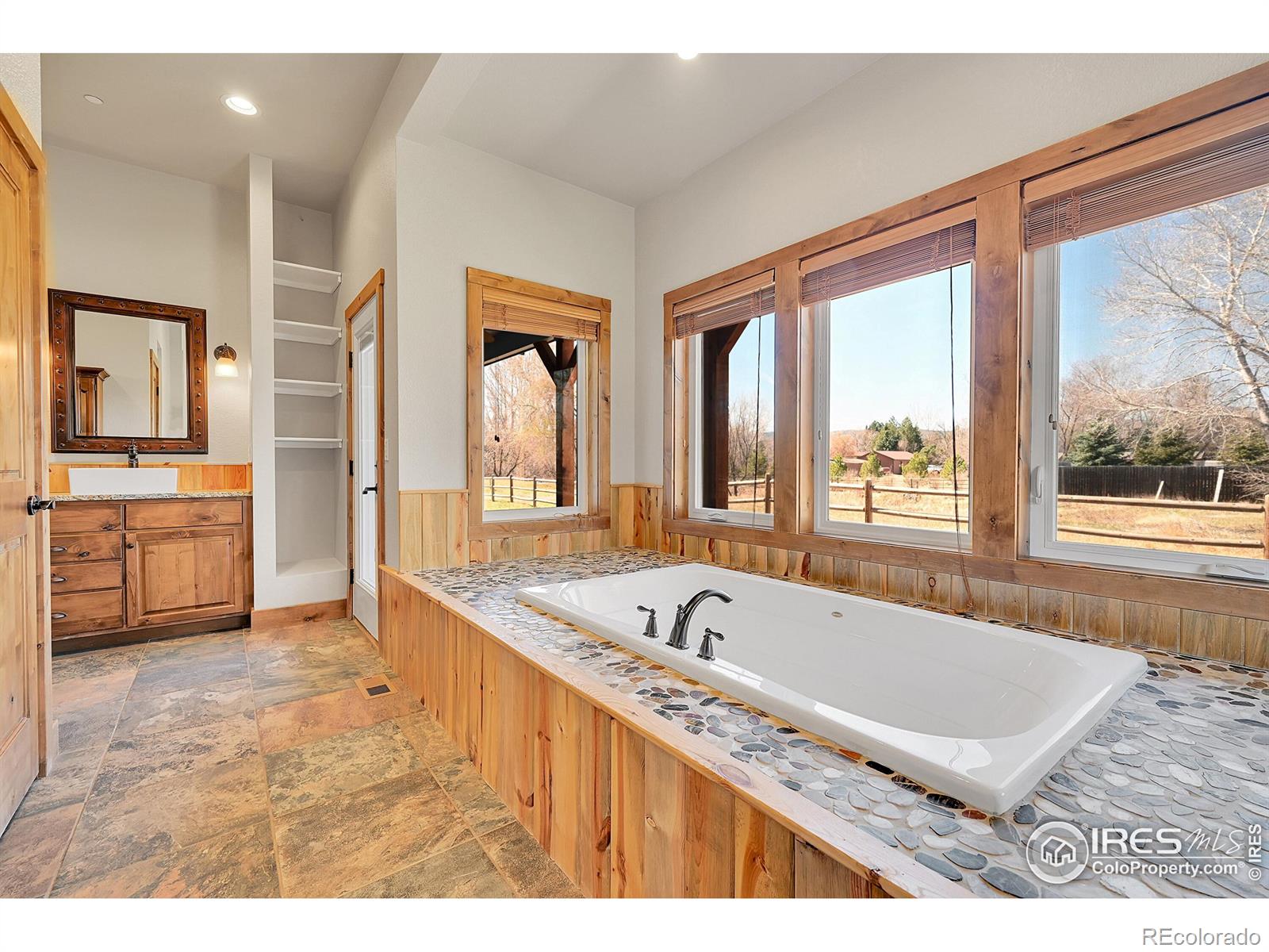 MLS Image #7 for 1601 n shields street,fort collins, Colorado