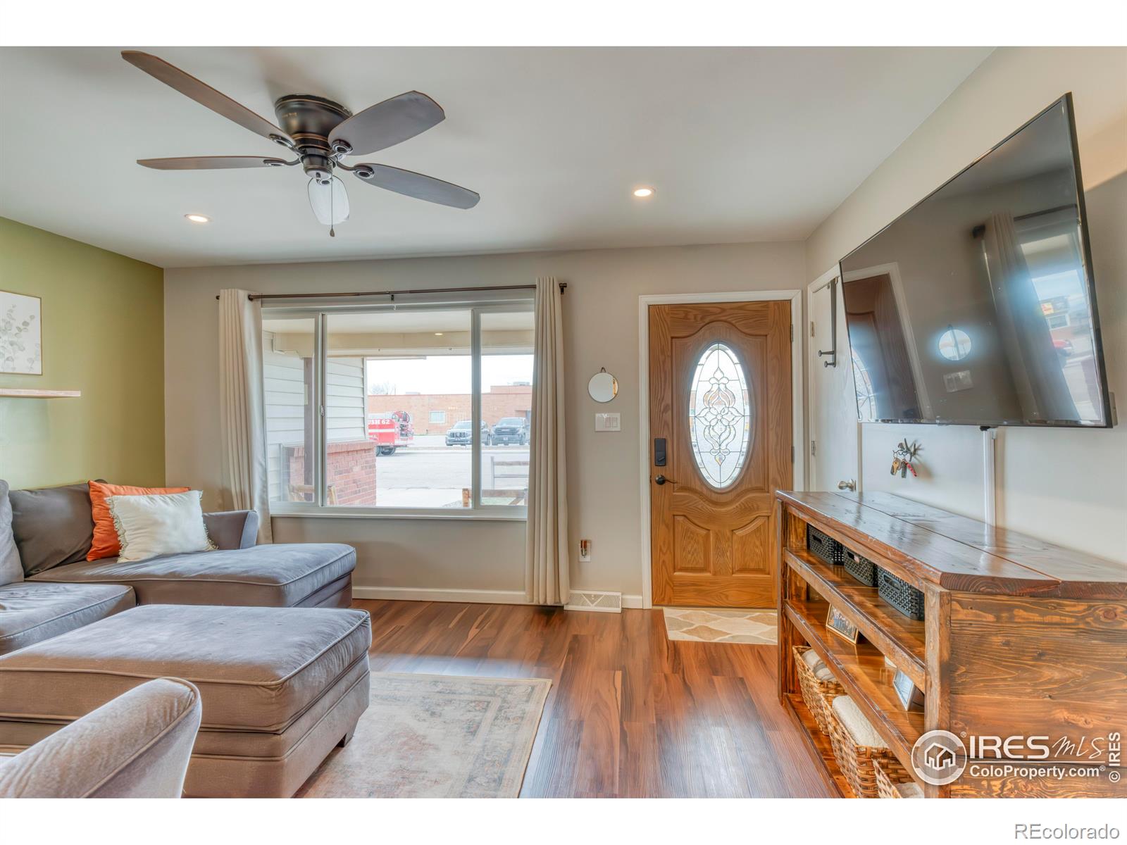 MLS Image #4 for 1102  birch street,gilcrest, Colorado