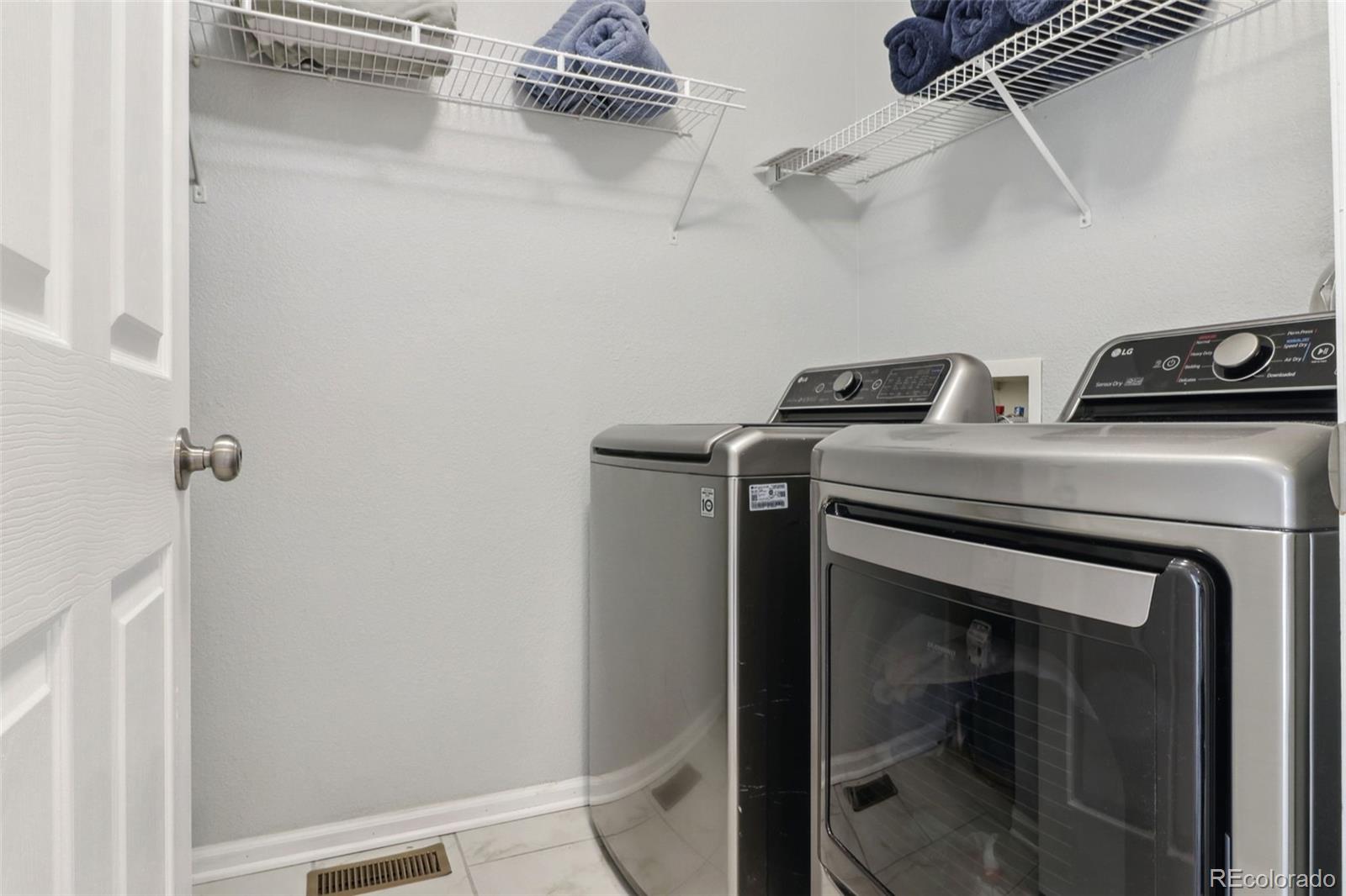 MLS Image #17 for 5386 s picadilly court,aurora, Colorado