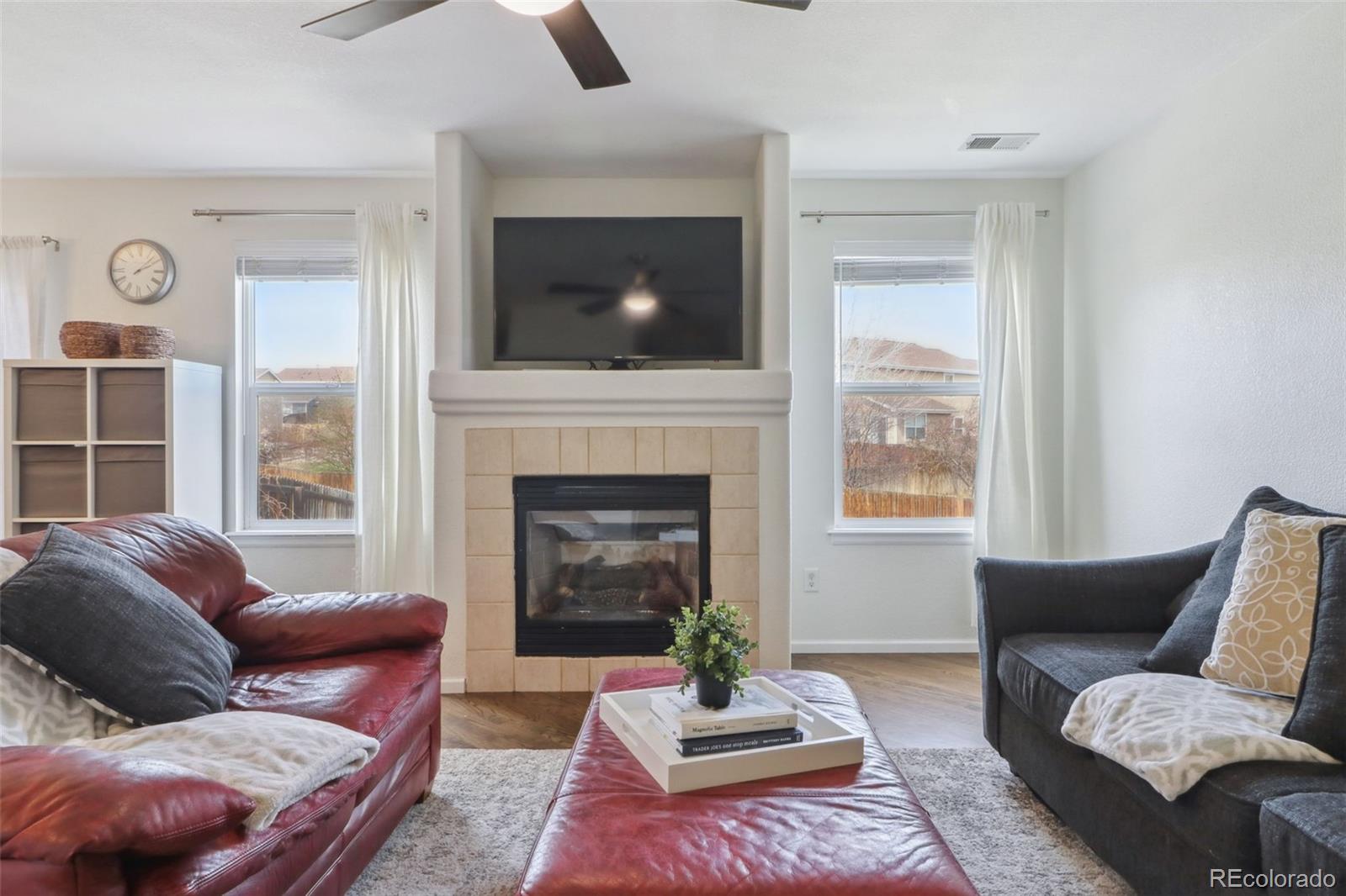 MLS Image #3 for 5386 s picadilly court,aurora, Colorado