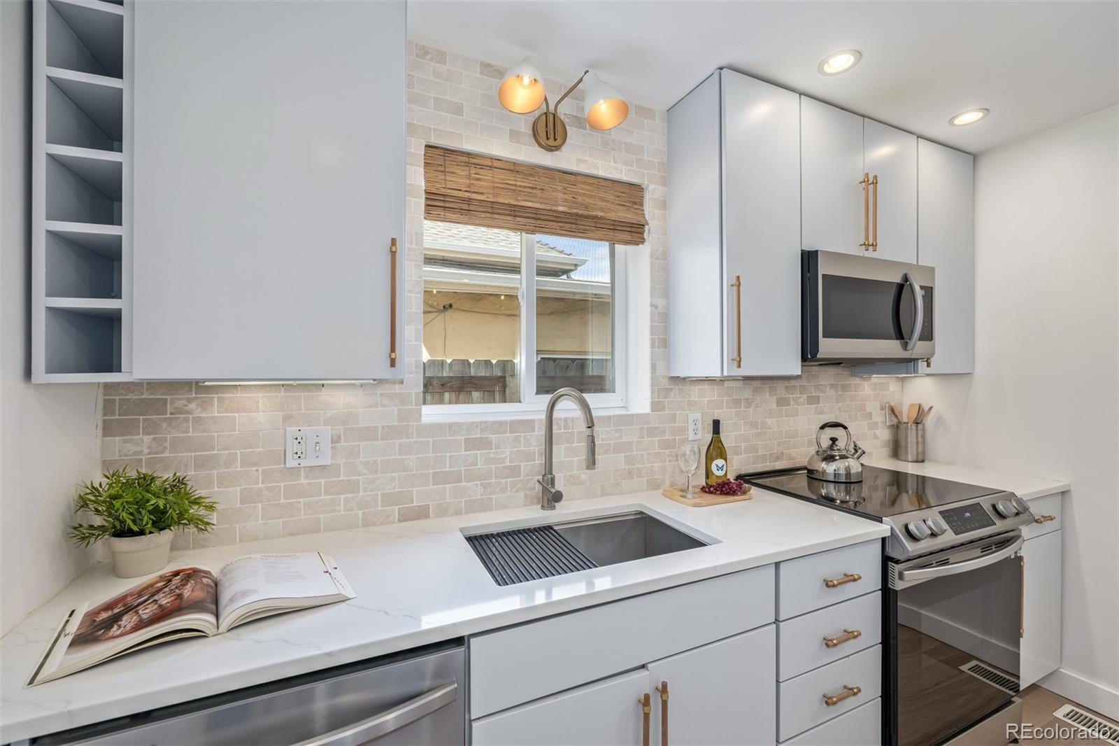 MLS Image #11 for 3050 n marion street,denver, Colorado
