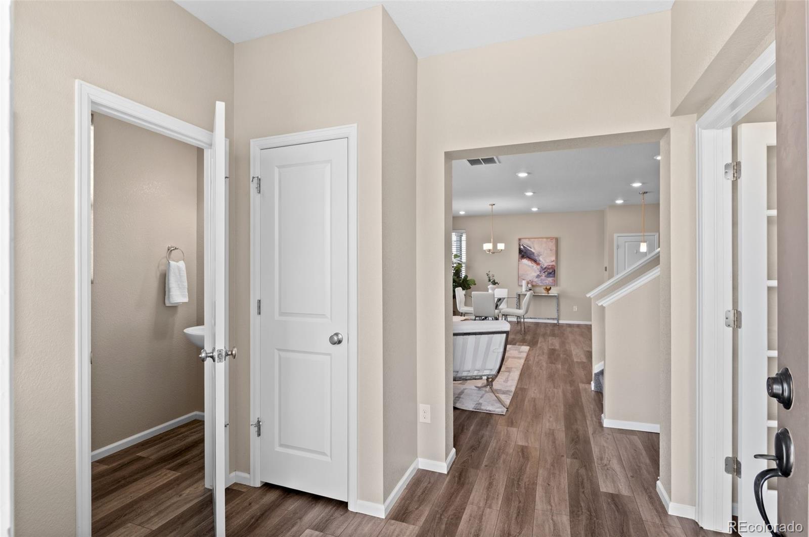 MLS Image #10 for 21210 e radcliff place,aurora, Colorado