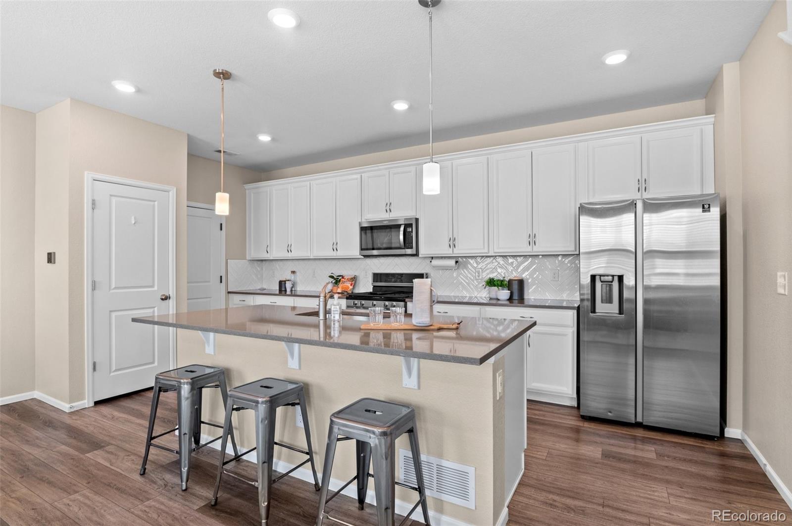 MLS Image #5 for 21210 e radcliff place,aurora, Colorado