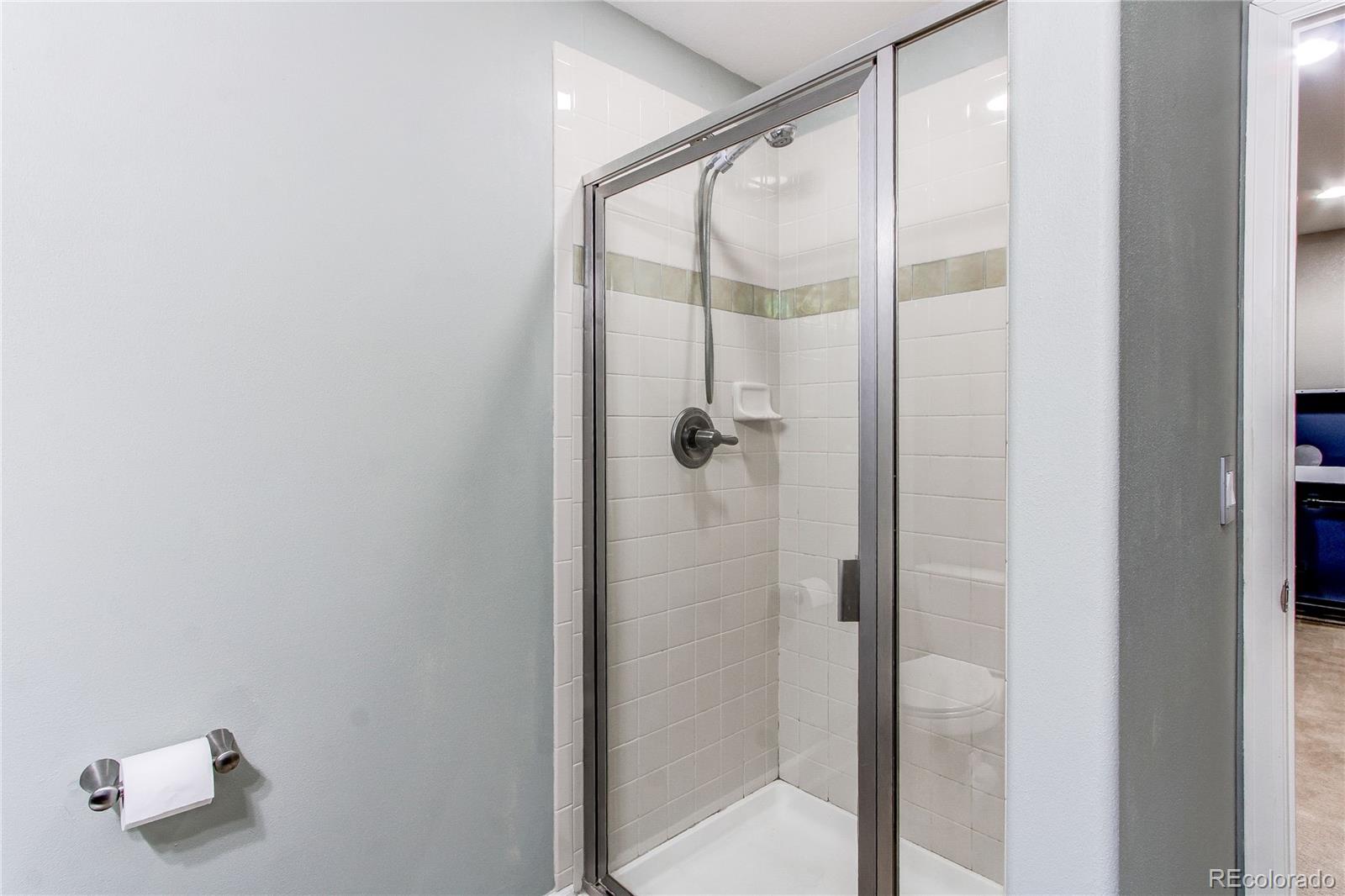 MLS Image #33 for 6488 s kewaunee way,aurora, Colorado