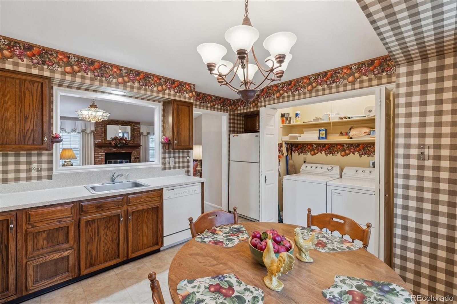 MLS Image #8 for 9954 w progress place,littleton, Colorado