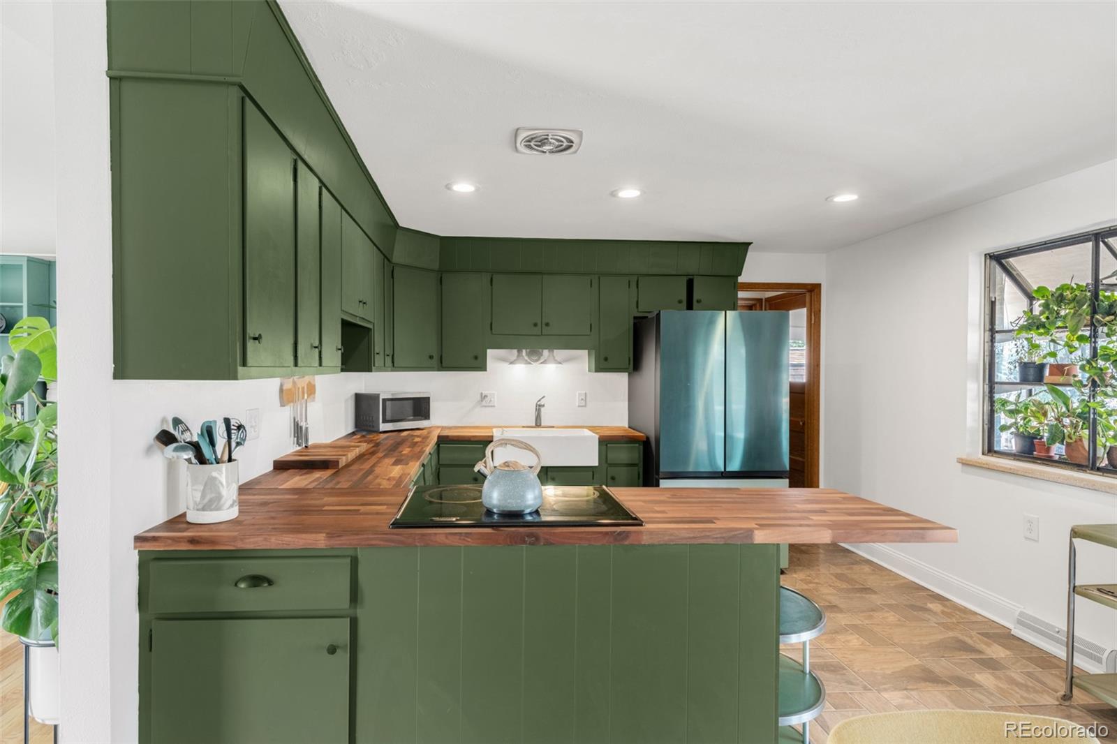 MLS Image #15 for 7053  cody drive,arvada, Colorado