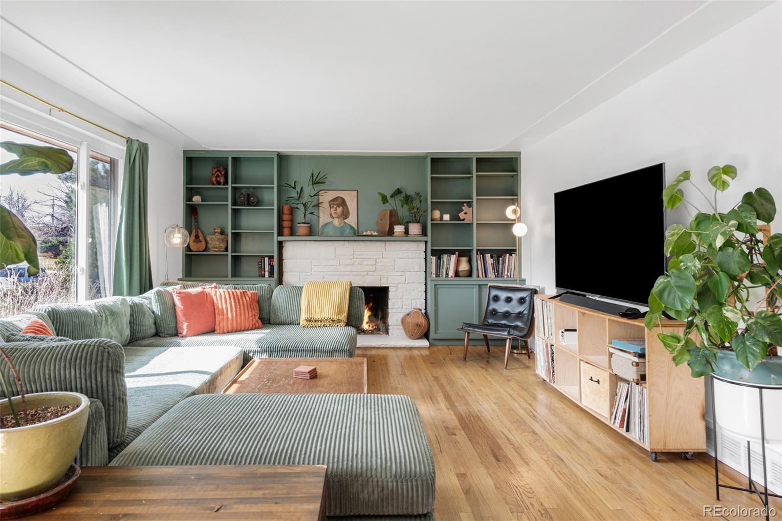 MLS Image #2 for 7053  cody drive,arvada, Colorado