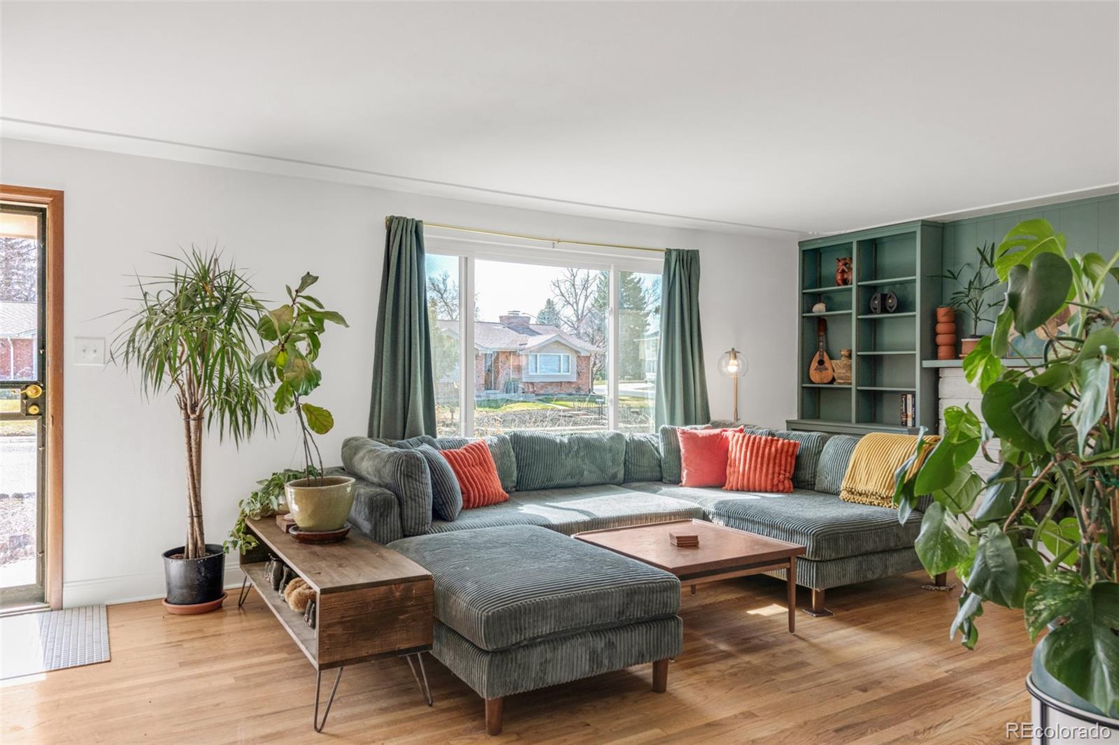 MLS Image #3 for 7053  cody drive,arvada, Colorado