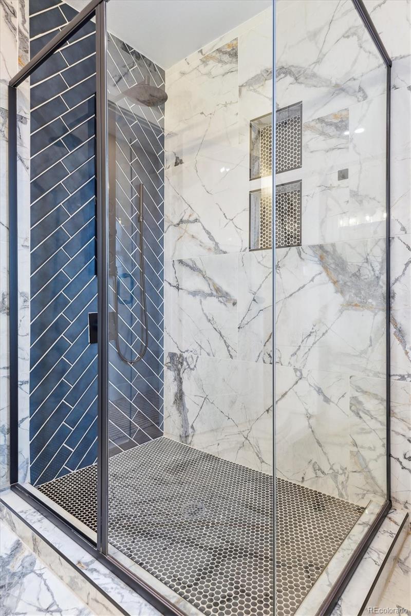 MLS Image #20 for 2910  clermont street,denver, Colorado