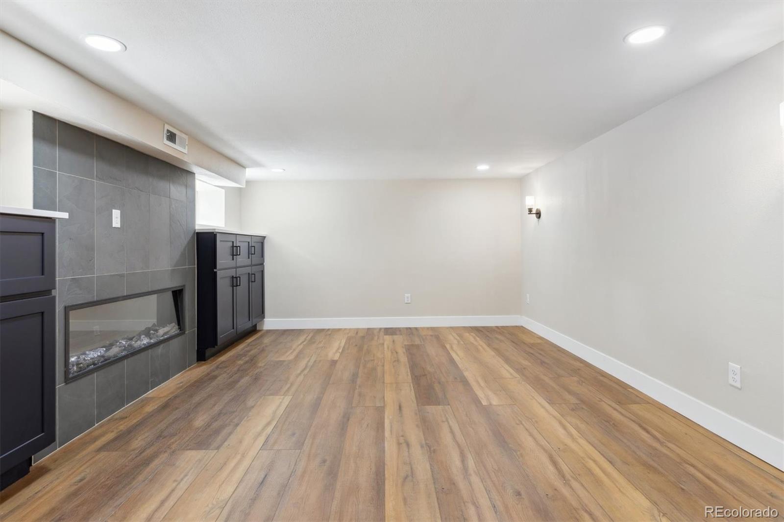 MLS Image #22 for 2910  clermont street,denver, Colorado