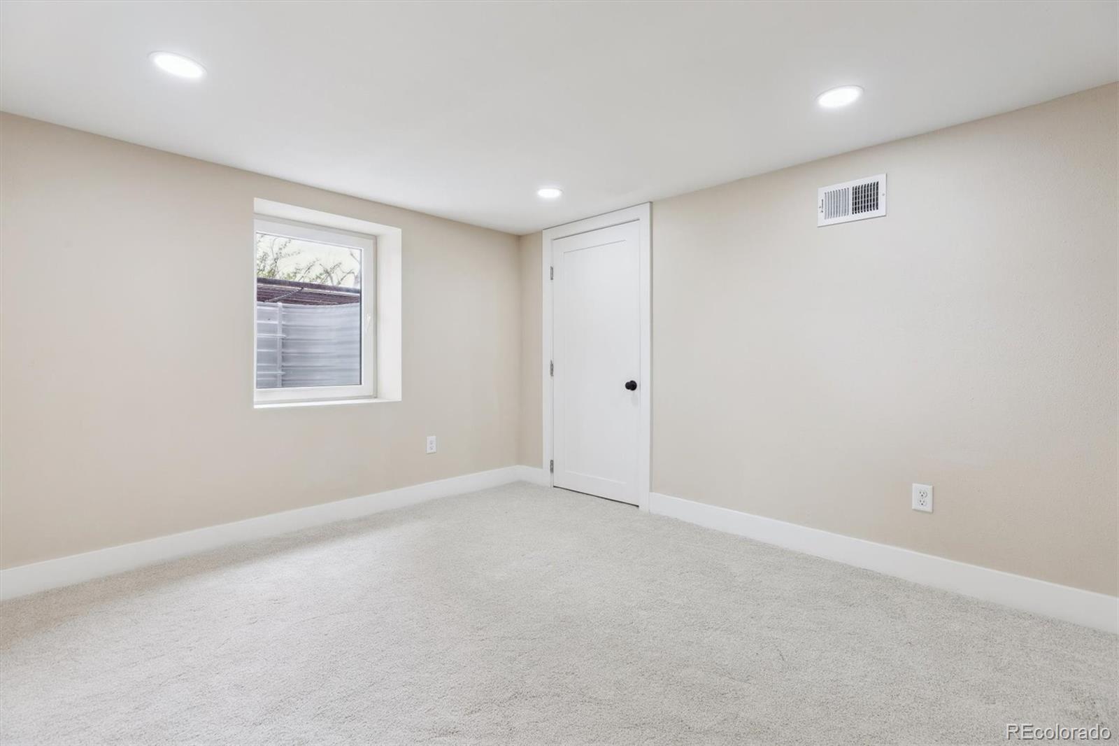 MLS Image #24 for 2910  clermont street,denver, Colorado