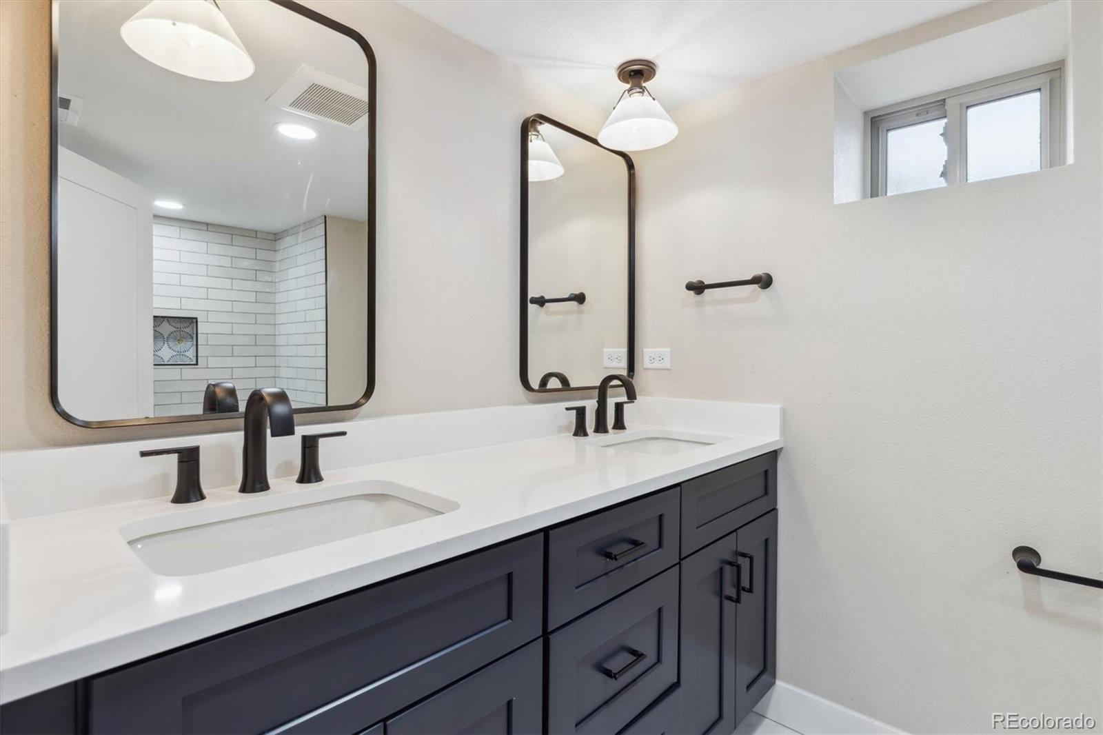 MLS Image #25 for 2910  clermont street,denver, Colorado