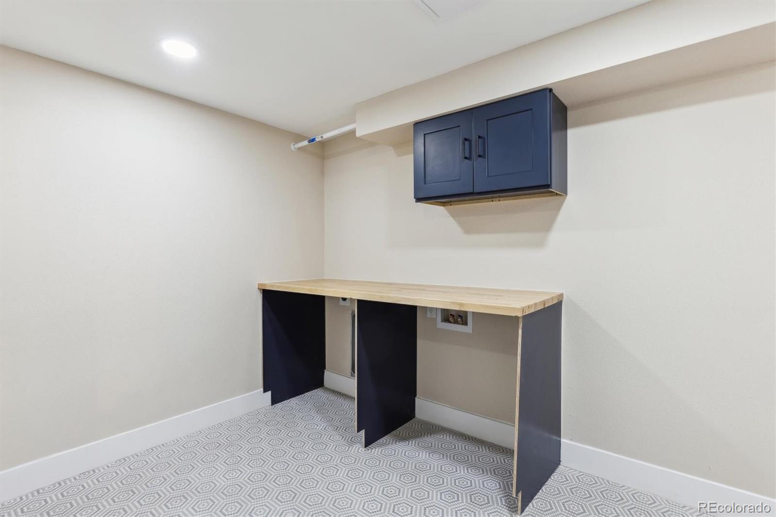 MLS Image #26 for 2910  clermont street,denver, Colorado