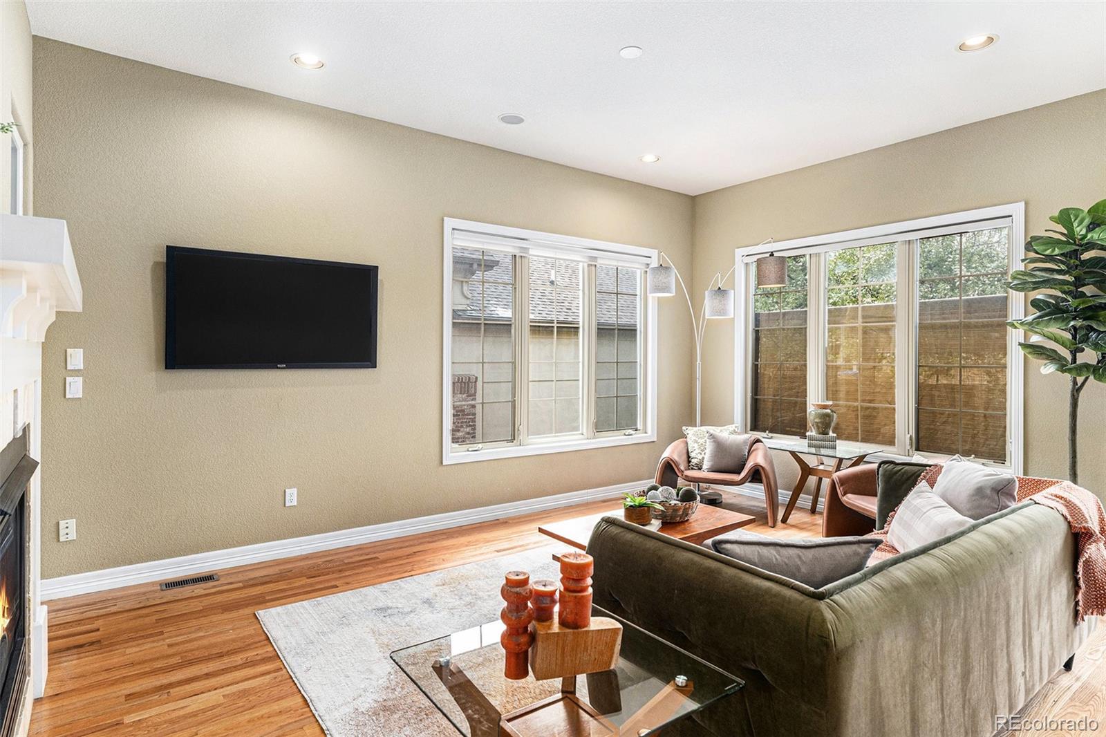 MLS Image #3 for 529  uinta way,denver, Colorado