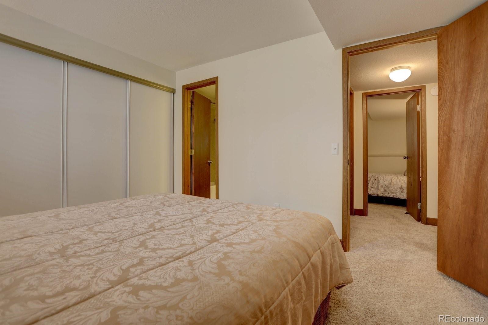 MLS Image #26 for 10127 e peakview avenue,englewood, Colorado