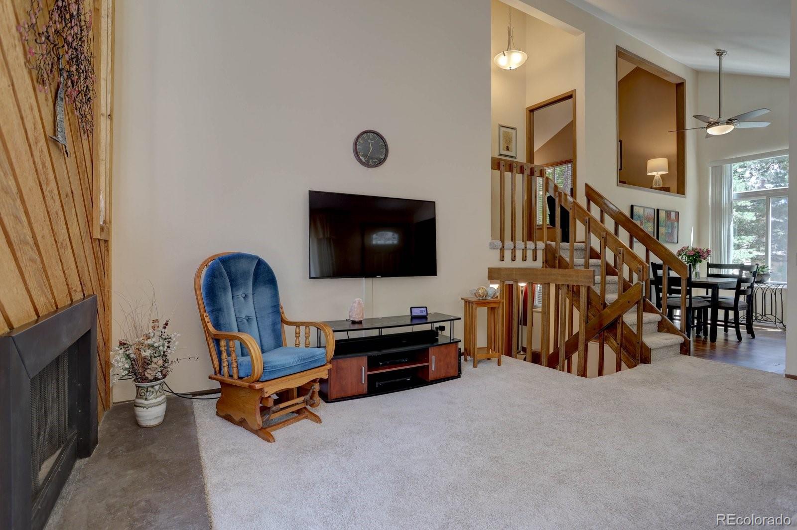 MLS Image #5 for 10127 e peakview avenue,englewood, Colorado