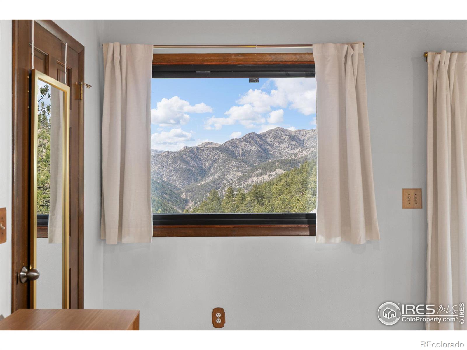 MLS Image #15 for 661  peakview road,boulder, Colorado