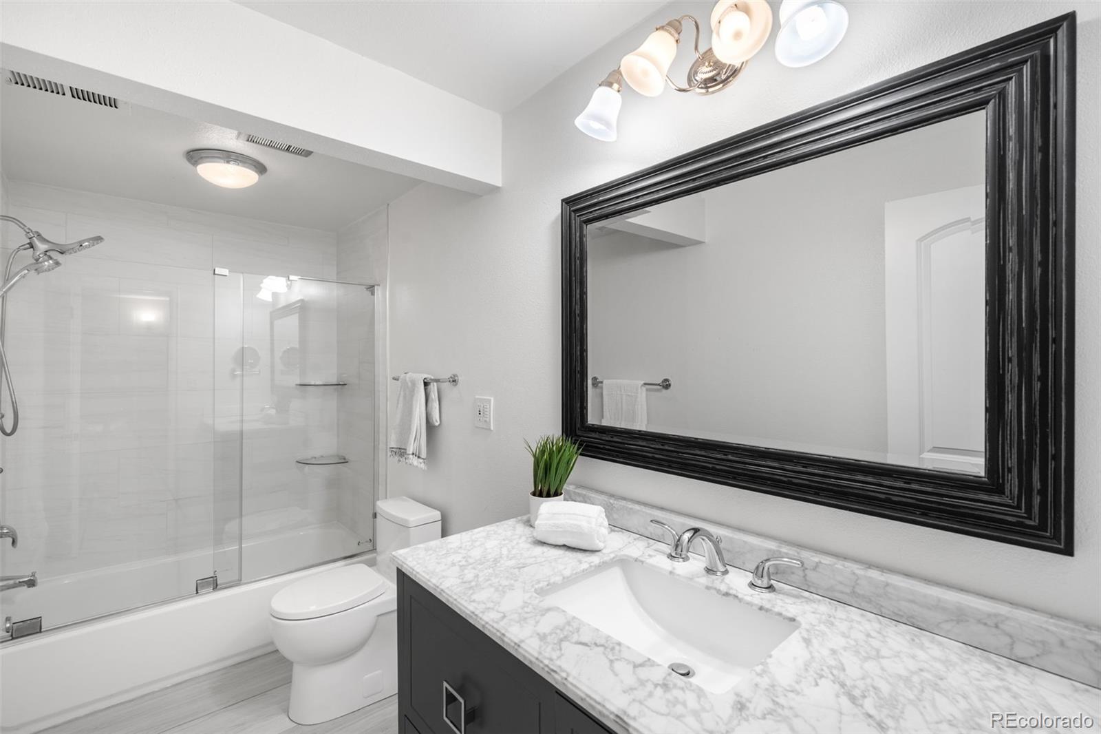 MLS Image #20 for 6997 s poplar way,centennial, Colorado