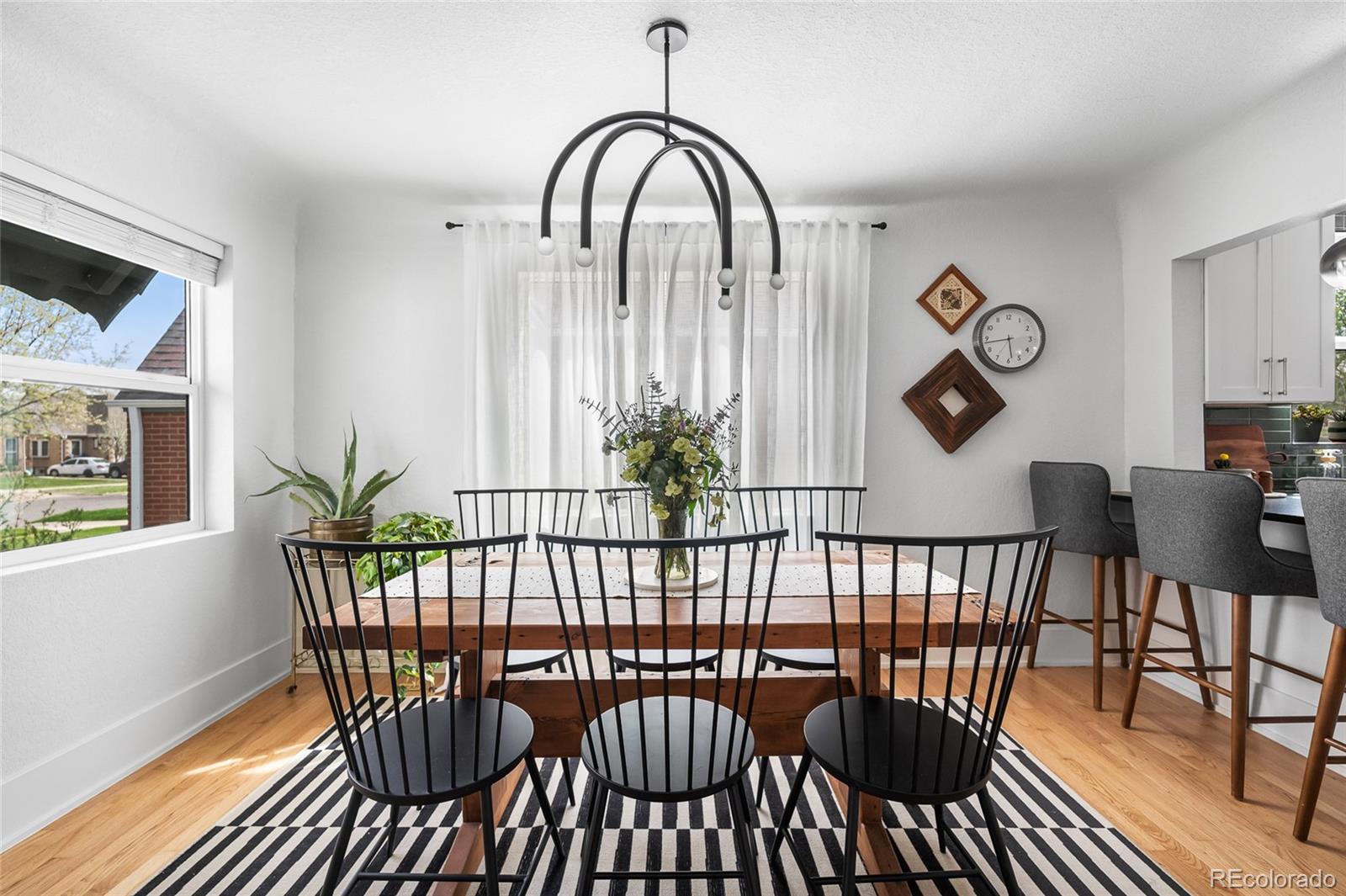MLS Image #11 for 1561  holly street,denver, Colorado