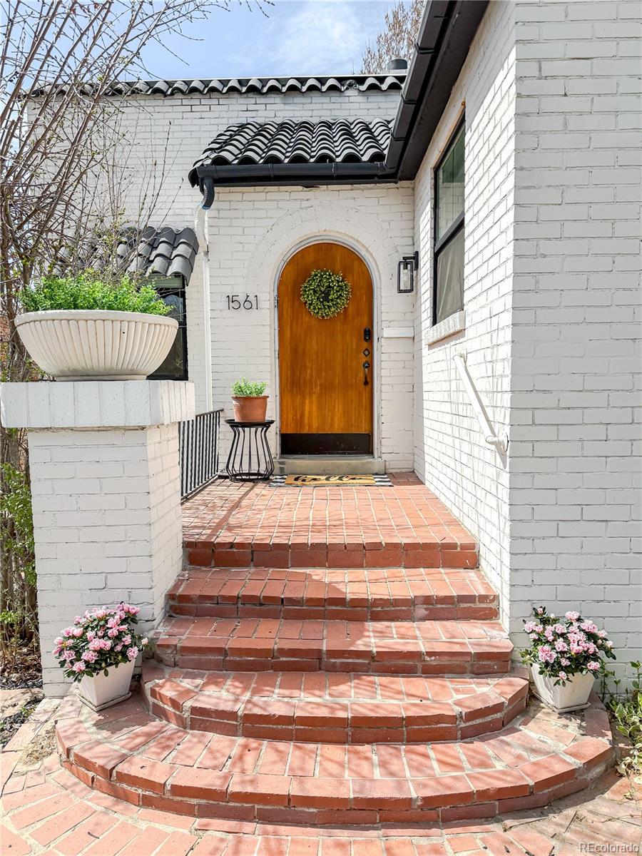 MLS Image #2 for 1561  holly street,denver, Colorado