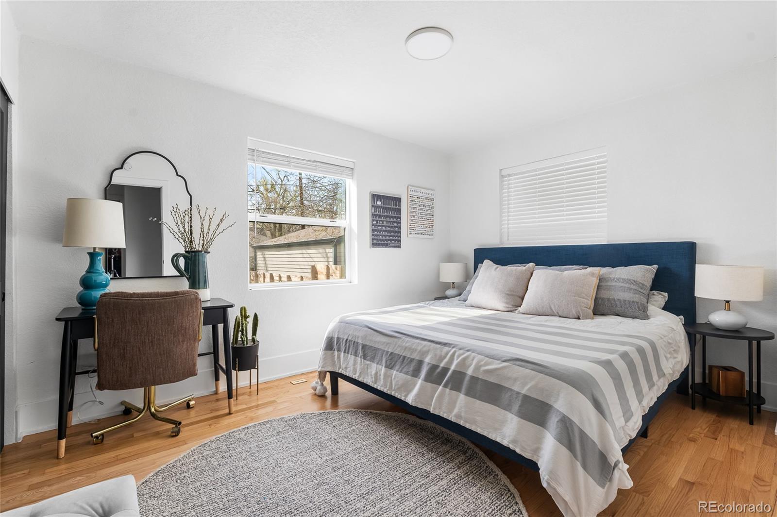 MLS Image #21 for 1561  holly street,denver, Colorado