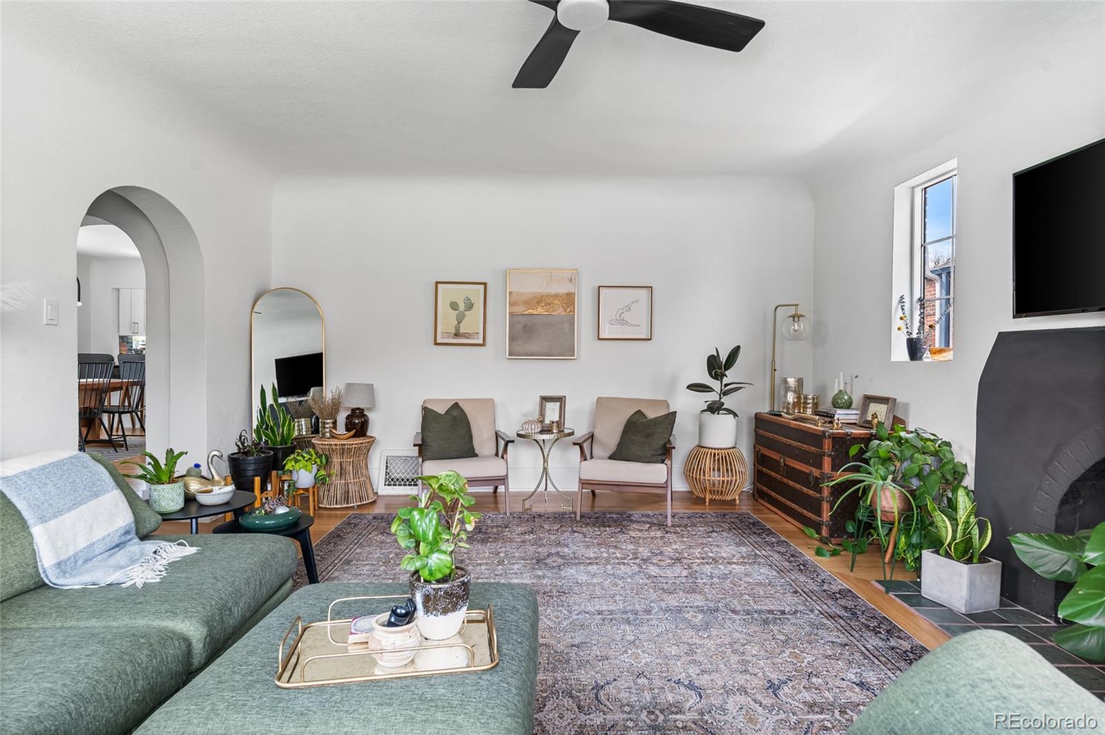 MLS Image #7 for 1561  holly street,denver, Colorado