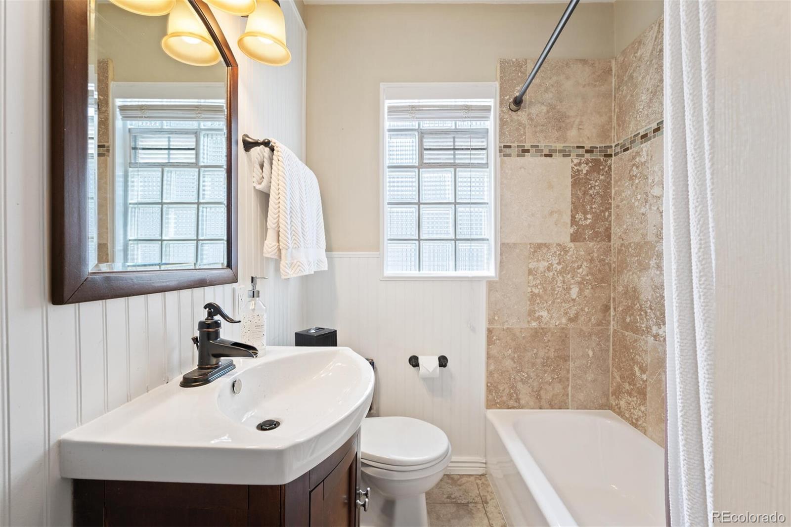 MLS Image #16 for 3336 w 35th avenue,denver, Colorado