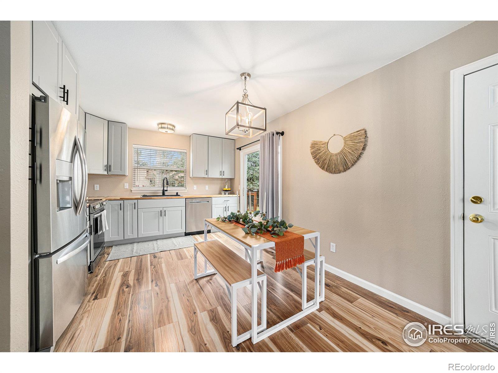 MLS Image #2 for 2413  lincoln street,longmont, Colorado
