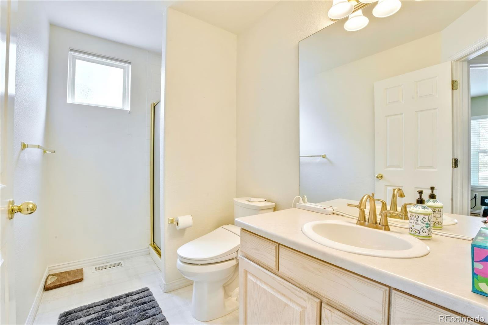 MLS Image #10 for 1011 s valentia street,denver, Colorado