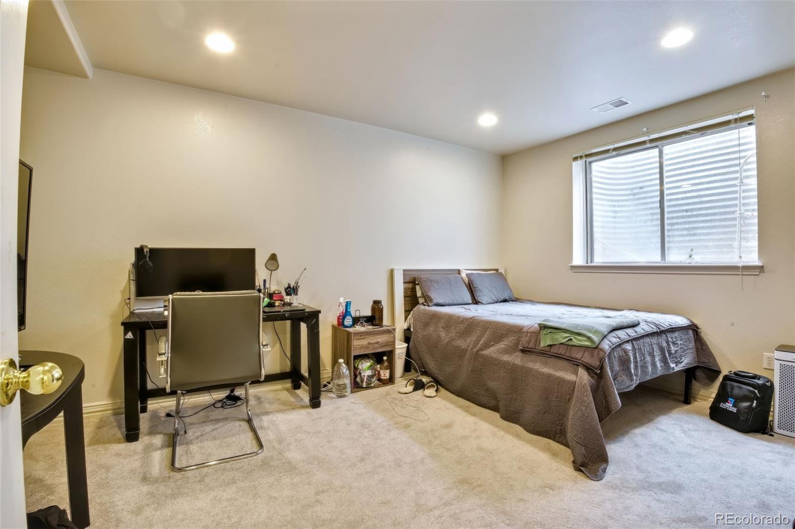 MLS Image #15 for 1011 s valentia street,denver, Colorado
