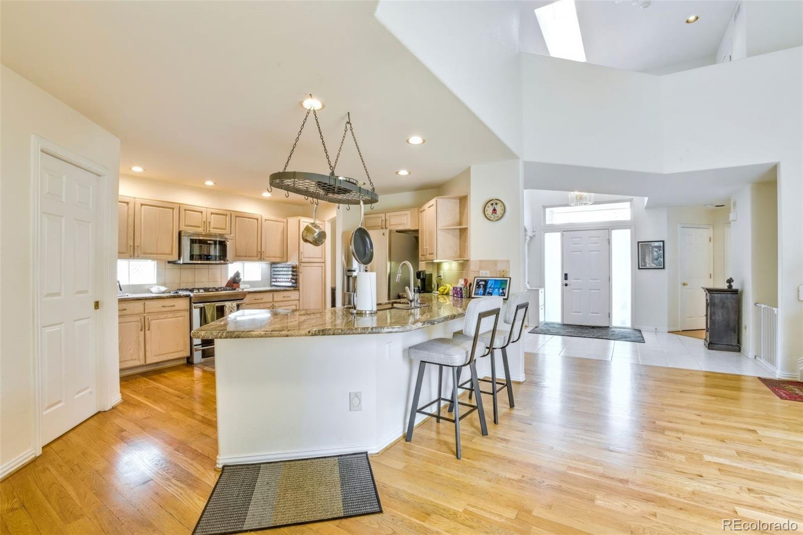 MLS Image #7 for 1011 s valentia street,denver, Colorado